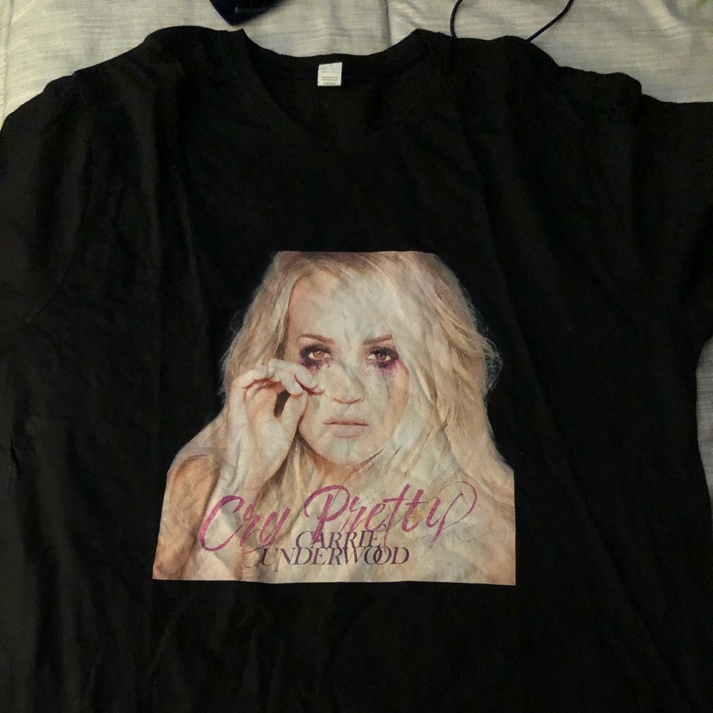 Carrie Underwood T-Shirt